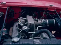 fuel_injected_327_chevy_v8.webp