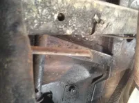 broken jeep clutch rod.webp broken jeep clutch rod.webp