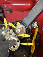 horn in steering whell.webp horn in steering whell.webp