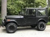 Jeep CJ7.webp