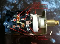 lightswitch wiring.webp