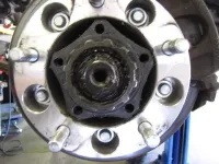 changing locking hubs 006.webp