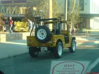 yellowjeep.webp