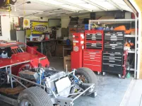 Race Garage 002.webp