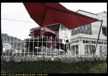 monumentoalwillys2copia.webp