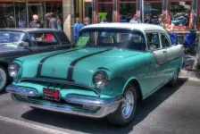 1955PontiacChieftain_zpsdc6b5ea8.webp