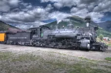 1094train.webp