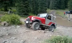 20mud%20hole%20rock%208-16-16%20Custom_zpsxhwkm35y.webp