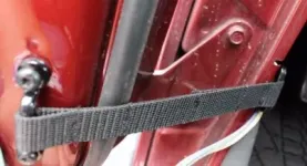 strap_pin_3.jpg