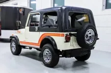 1985_jeep_cj-7_renegade_.webp