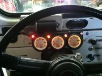 jeep_gauges.webp