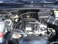 2002_Jeep_G._Cherokee_Engine.webp