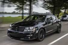 2013-dodge-avenger-001.webp 2013-dodge-avenger-001.webp