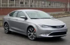 01-2015-chrysler-200-fd-1.webp 01-2015-chrysler-200-fd-1.webp