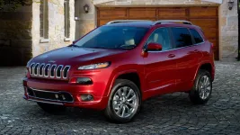 c09a19aea9%2F203257400%2Fjeep-cherokee-overland-01.webp