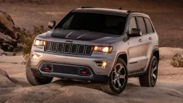 7ba009037f00805%2F203631460%2FNYIAS_gc%2Btrailhawk.webp 7ba009037f00805%2F203631460%2FNYIAS_gc%2Btrailhawk.webp