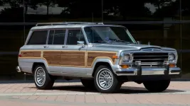 jeep-grand-wagoneer.webp