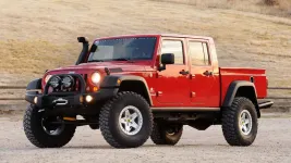 01-aev-brute-double-cab-fd.webp