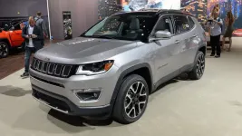 03-2017-jeep-compass-la.webp