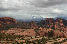 Moab-13MAY08-PosionSpiderPortal-28.webp