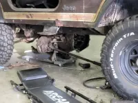 Changing%20Chucks%20clutch2.webp