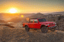 2020-jeep-gladiator_100680437_t.gif