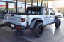 jeep-gladiator_100713193_t.gif