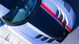 Dodge-Viper_ACR-hood1.webp