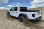 2020-jeep-gladiator-mojave_100743887_t.gif