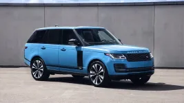 2021_range_rover_svautobiography_fifty_edition_001.webp