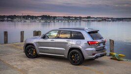 2021-Jeep-Grand-Cherokee-trackhawk.jpg