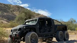 So-Flo-Jeep-Gladiator-6x6-02.webp