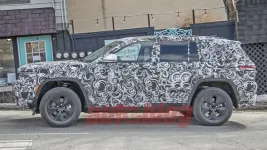 4xeJeepGrandCherokee4.g08.KGP_.webp