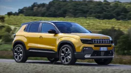 01_jeepavengerhp-6349932122fb2.webp