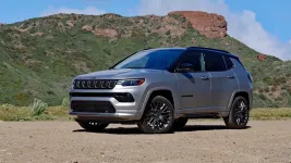 2023-Jeep-Compass-front-three-quarter.webp