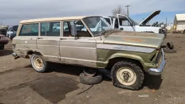 oneer-in-Colorado-junkyard-photo-by-Murilee-Martin.webp