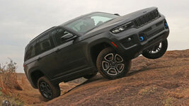 2023_jeep_grand_cherokee.jpg