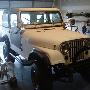 78cj7