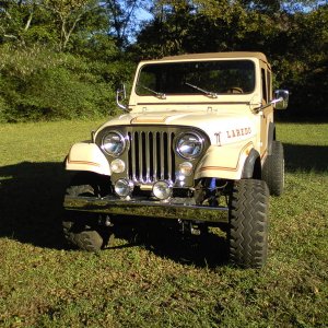 82 Cj7 Laredo