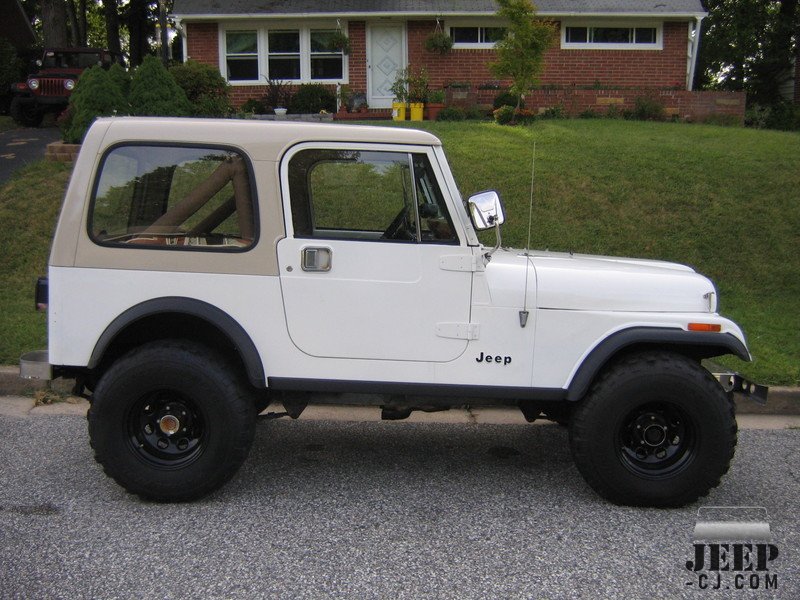 83 Cj7