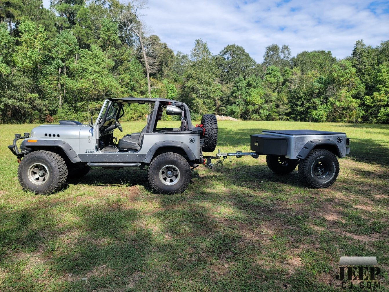 Jeep_And_Trailer_Side_View.jpg