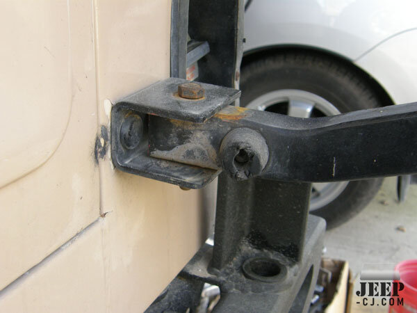 Lower Hinge