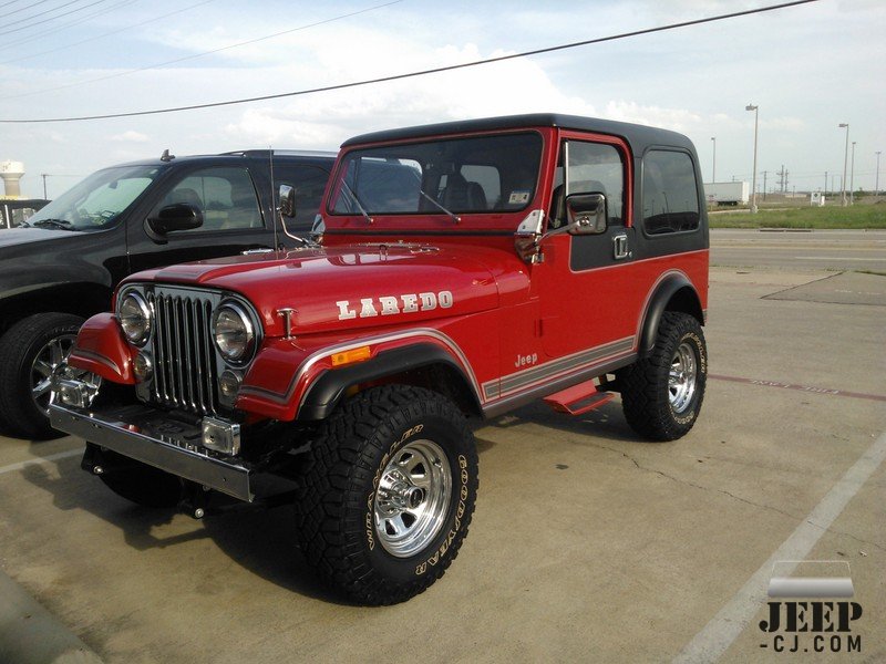 Mad '83 Cj-7 Laredo